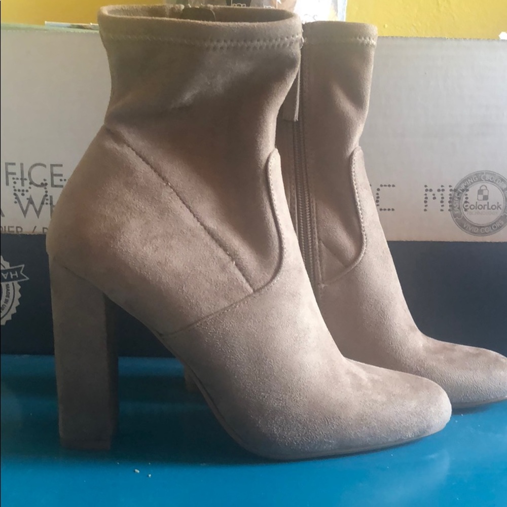 Steven Madden Boots